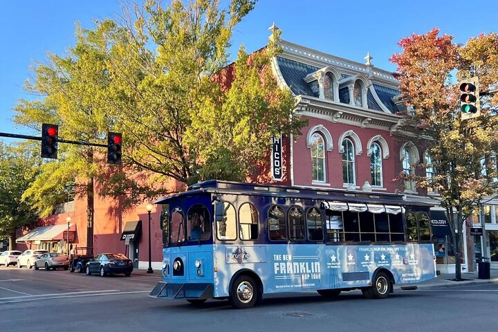 The Franklin Hop-On, Hop-Off tour features our vintage trolley with live narration, allowing you to see the sights at your own pace. Hop on or off at 5 stops around Franklin, Tennessee!